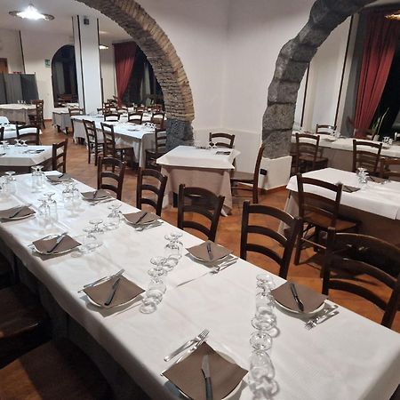 Agriturismo Dell'Etna 리포스토 외부 사진