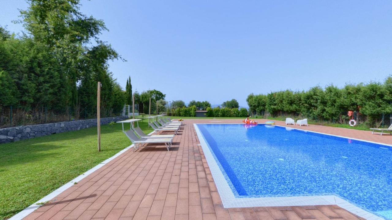 Agriturismo Dell'Etna 리포스토 외부 사진