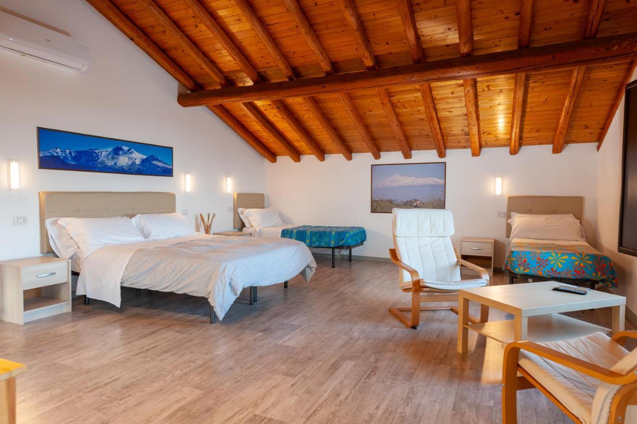 Agriturismo Dell'Etna 리포스토 외부 사진